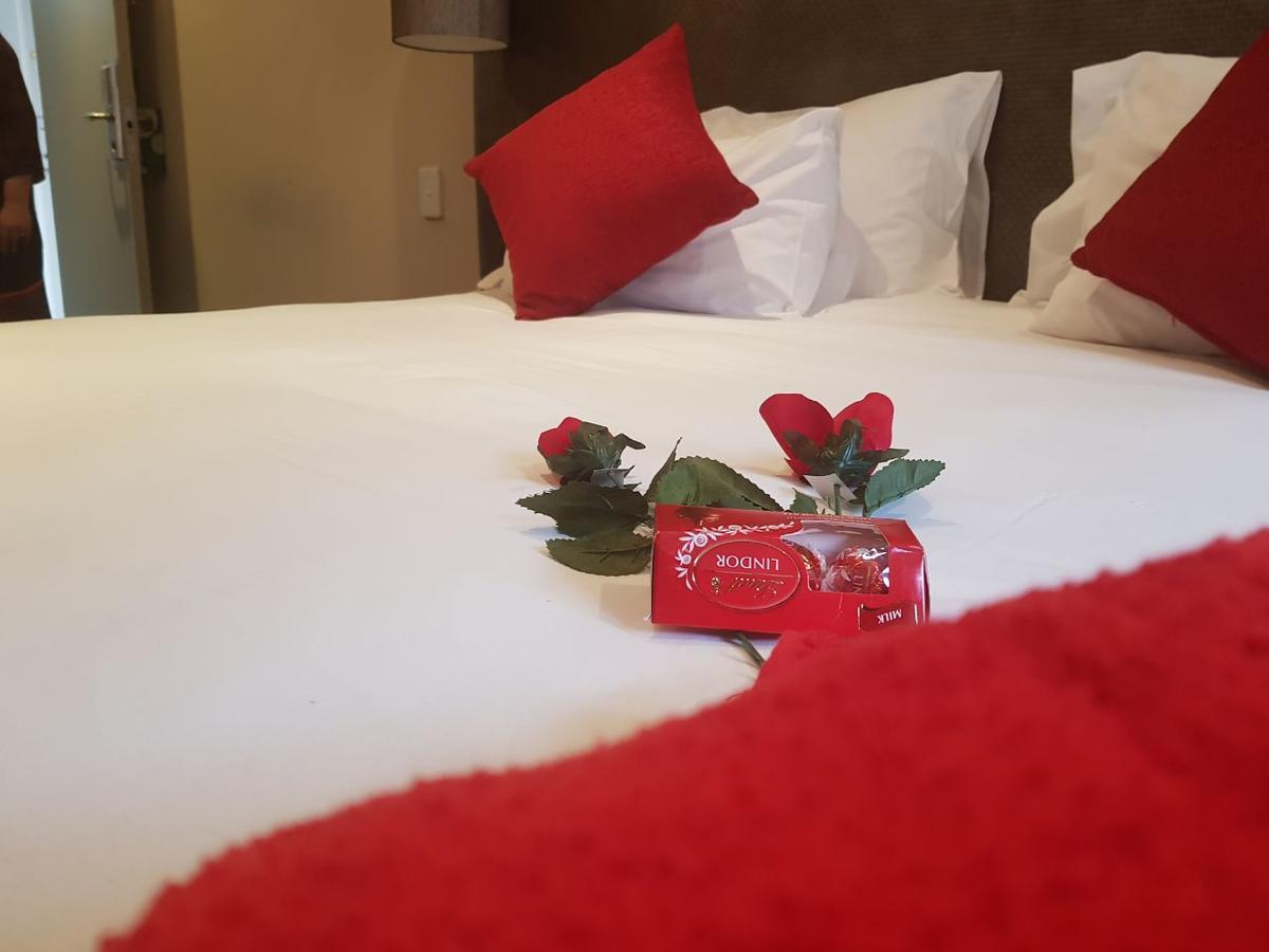Essenwood Park Hotel ダーバン エクステリア 写真